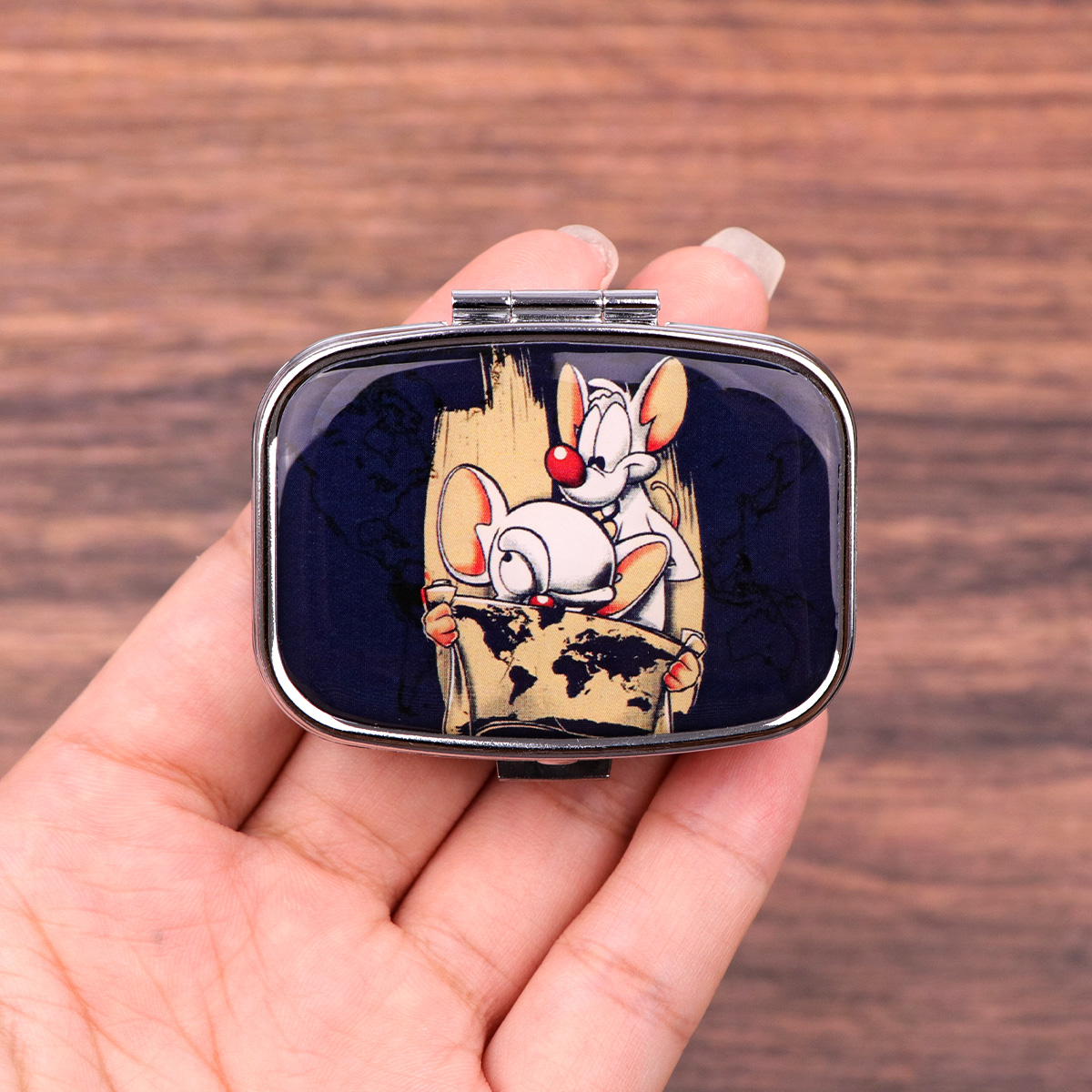 Tablet Cute Accessories - กล่องใส่ยาพกพาขนาดเล็ก ลายการ์ตูนหนูน่ารัก สำหรับใส่ยาเม็ด ยาแคปซูล ยาเม็ดบีบ ยาเม็ดบีบแบบเม็ด