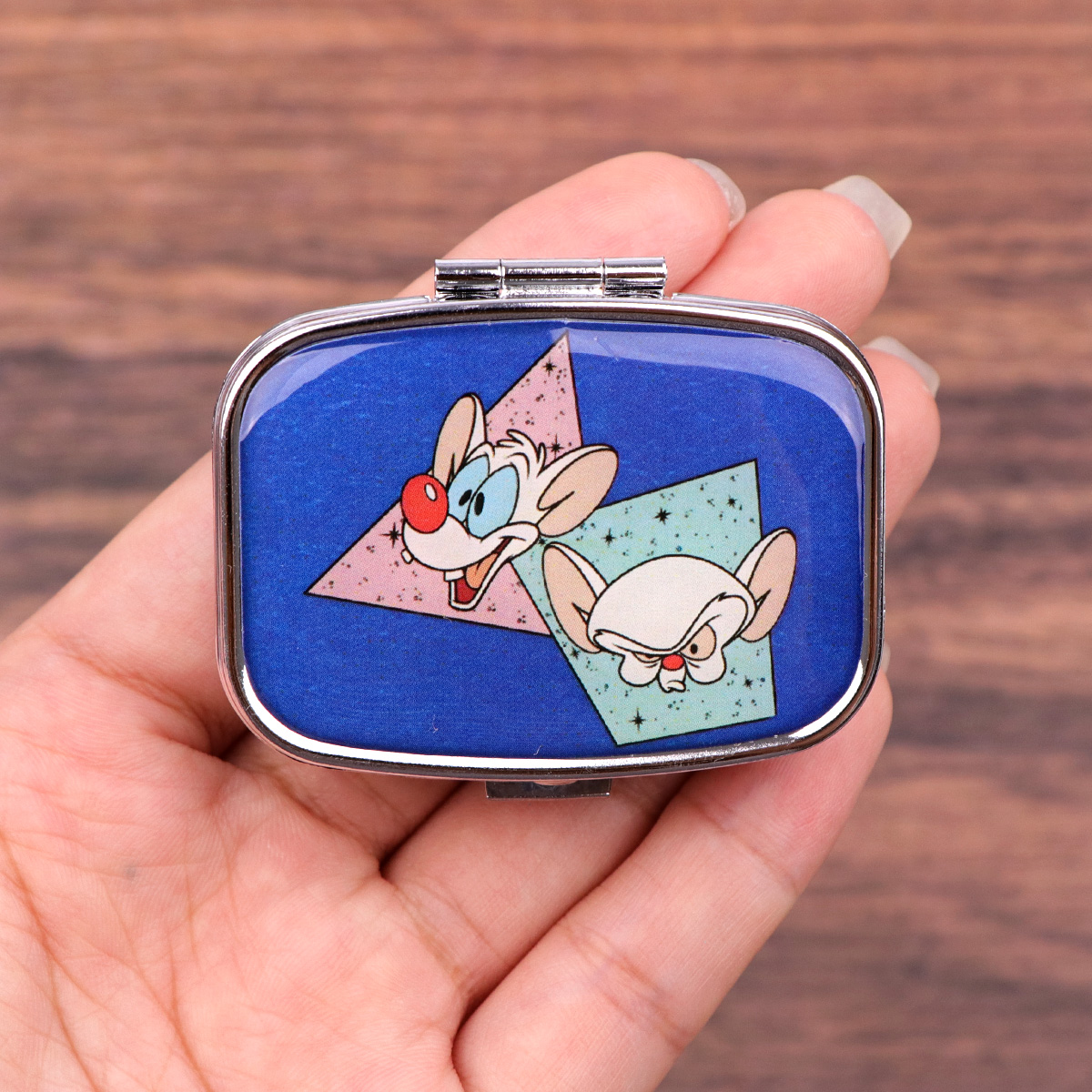 กล่องใส่ยาพกพาขนาดเล็ก ลายการ์ - Tablet Cute Accessories บทวิจารณ์และราคา